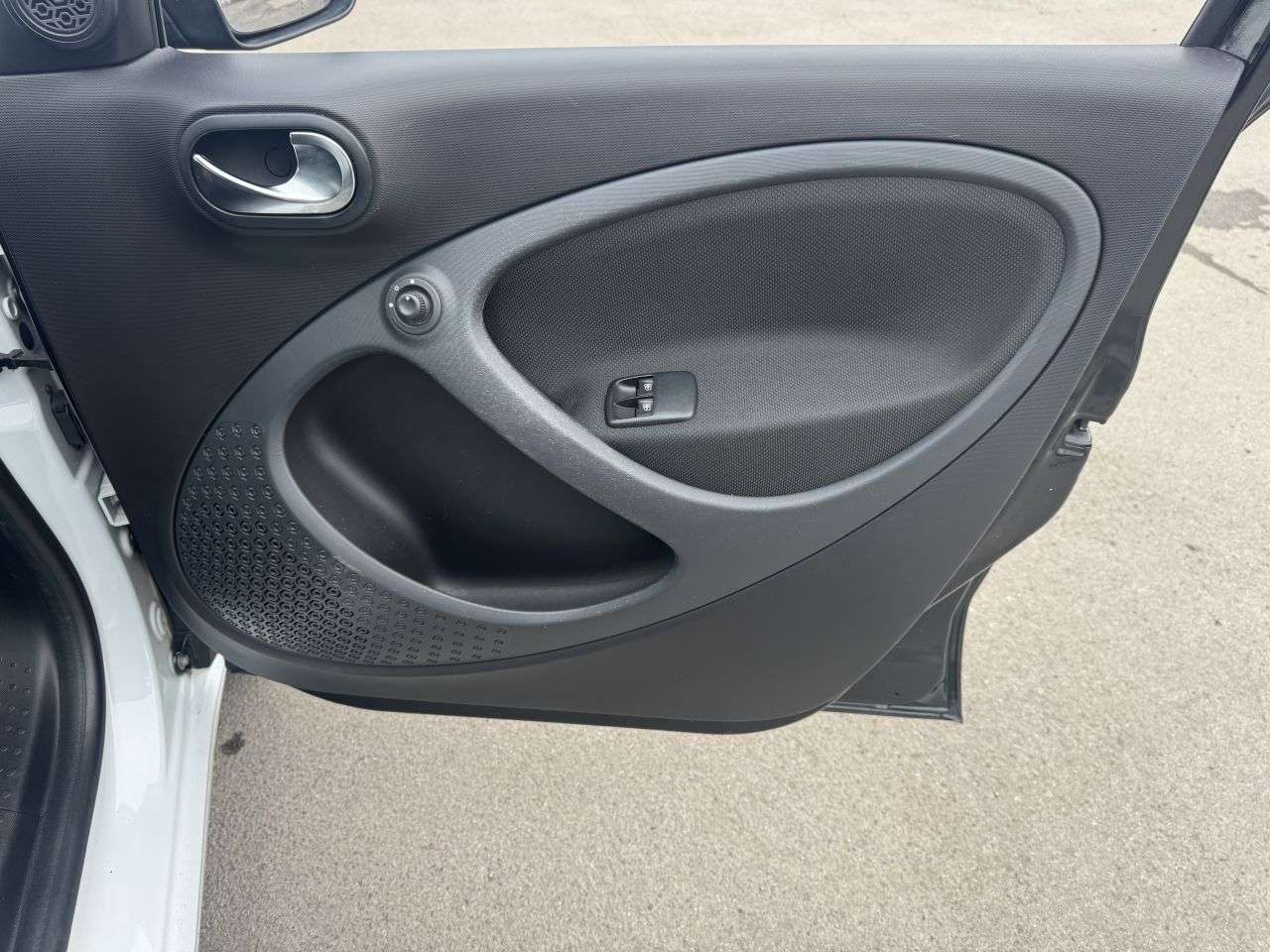 2015 SMART FORFOUR 2015 SMART FORFOUR