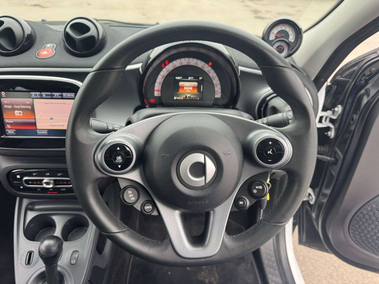 2015 SMART FORFOUR 2015 SMART FORFOUR