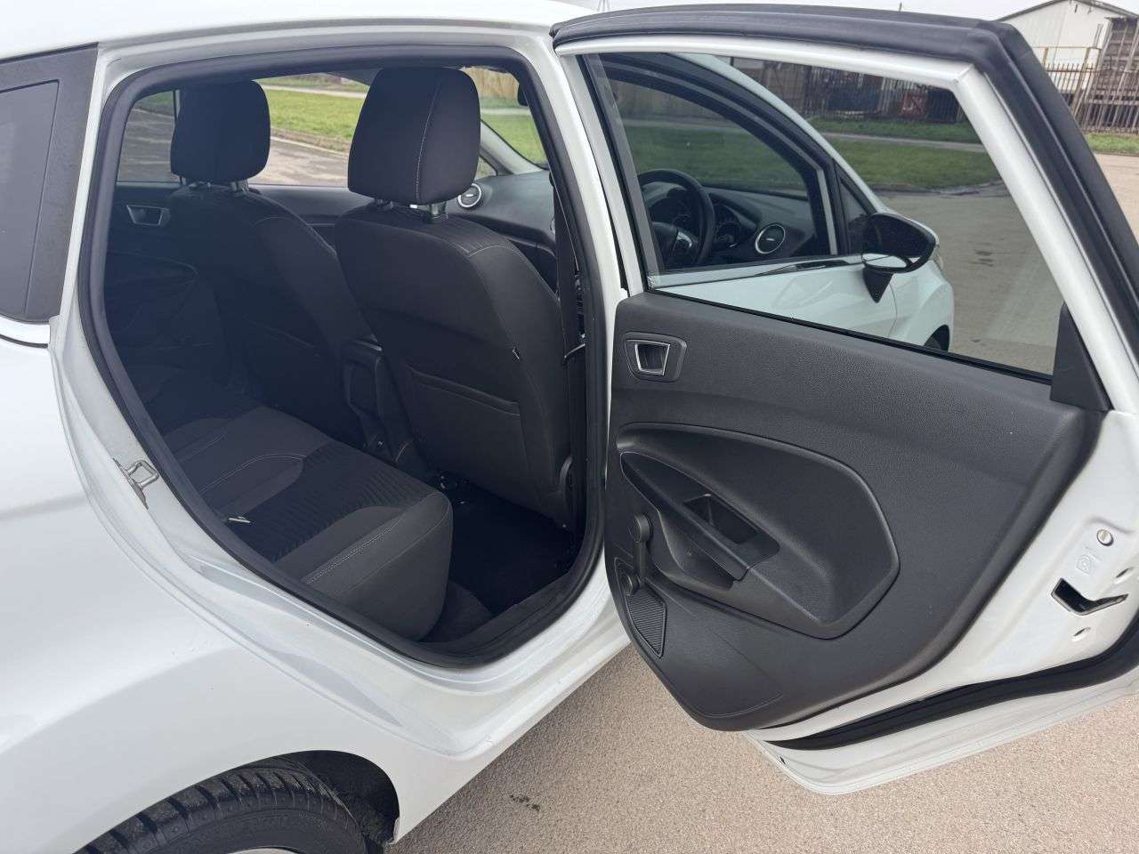 2014 FORD FIESTA 2014 FORD FIESTA