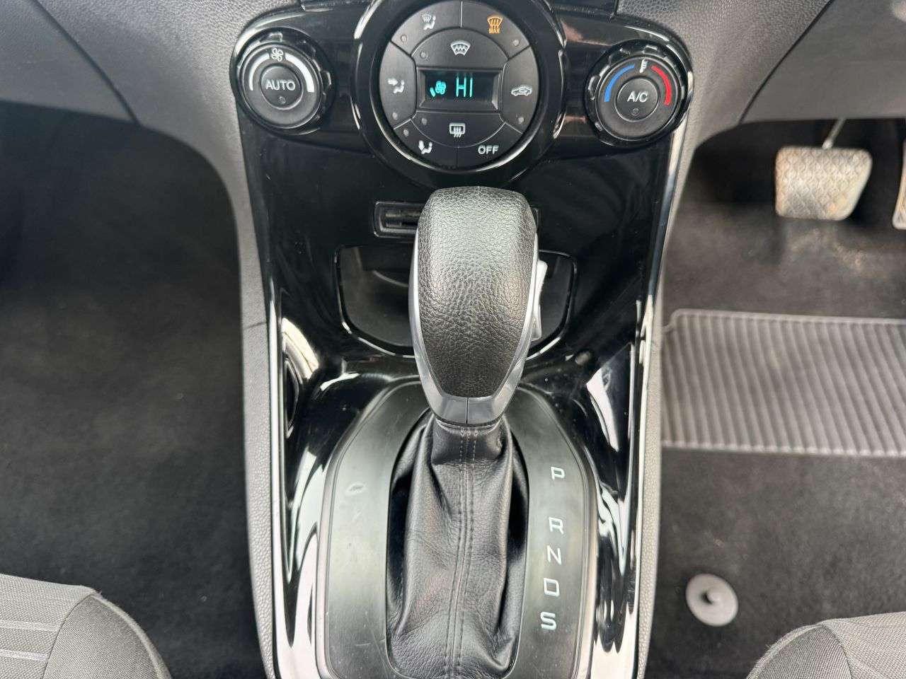 2014 FORD FIESTA 2014 FORD FIESTA