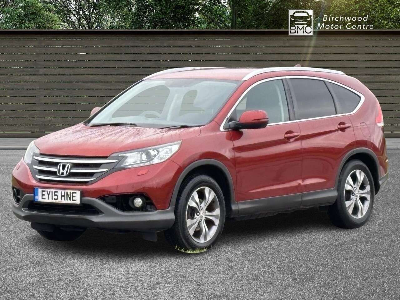 A 2015 HONDA CR-V 2.0 i-VTEC SR SUV 5dr Petrol Manual 4WD Euro 5 (s/s) (155 ps) A 2015 HONDA CR-V 2.0 i-VTEC SR SUV 5dr Petrol Manual 4WD Euro 5 (s/s) (155 ps)