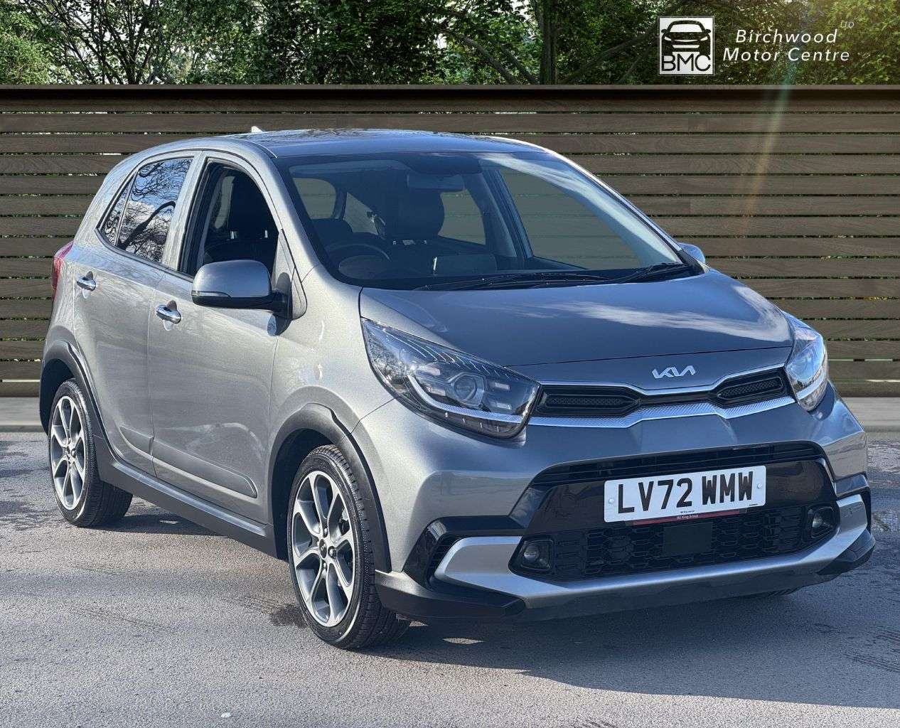 A 2022 KIA PICANTO 1.0 DPi X-Line S Hatchback 5dr Petrol AMT Euro 6 (s/s) (66 bhp) FULL SERVIC A 2022 KIA PICANTO 1.0 DPi X-Line S Hatchback 5dr Petrol AMT Euro 6 (s/s) (66 bhp) FULL SERVIC