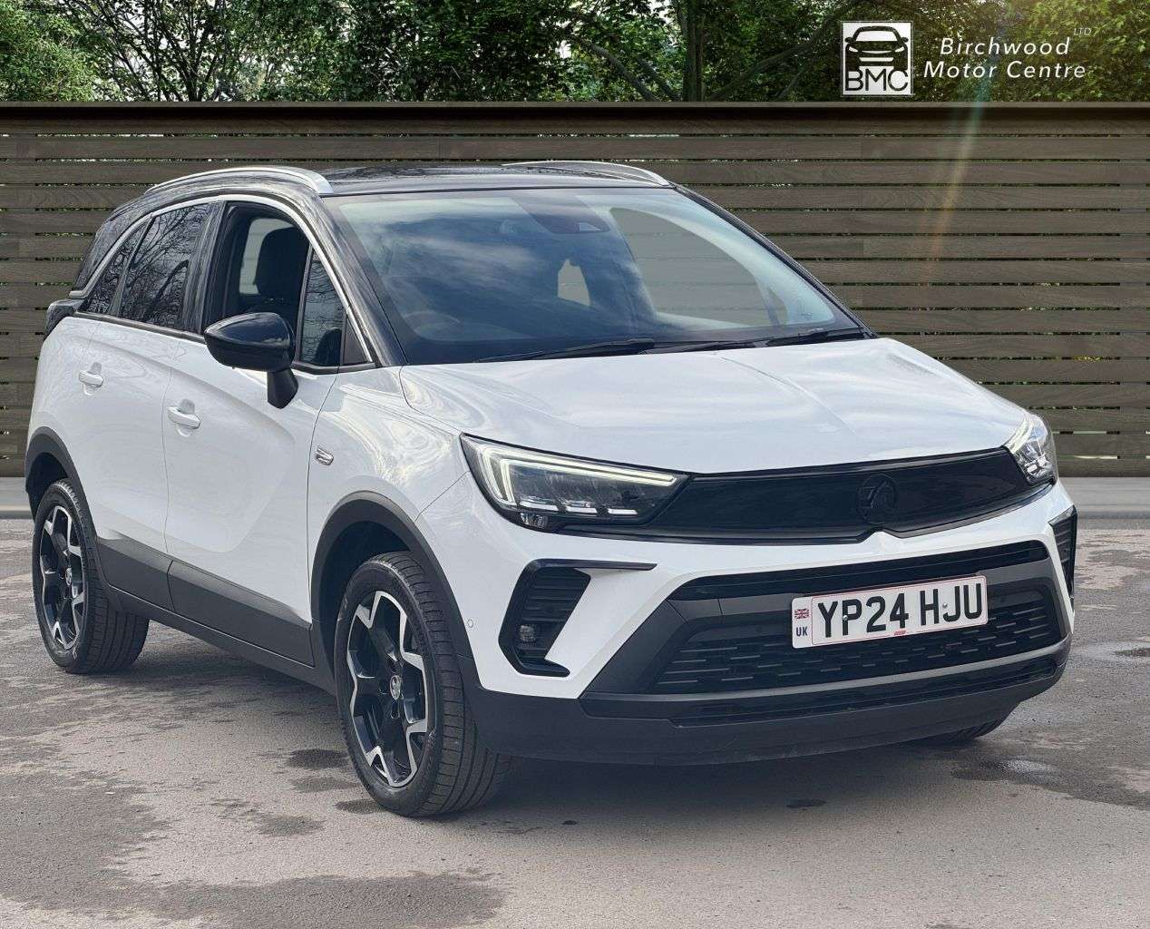 A 2024 VAUXHALL CROSSLAND 1.2 Turbo Ultimate SUV 5dr Petrol Auto Euro 6 (s/s) (130 ps) FULL SERVICE H A 2024 VAUXHALL CROSSLAND 1.2 Turbo Ultimate SUV 5dr Petrol Auto Euro 6 (s/s) (130 ps) FULL SERVICE H