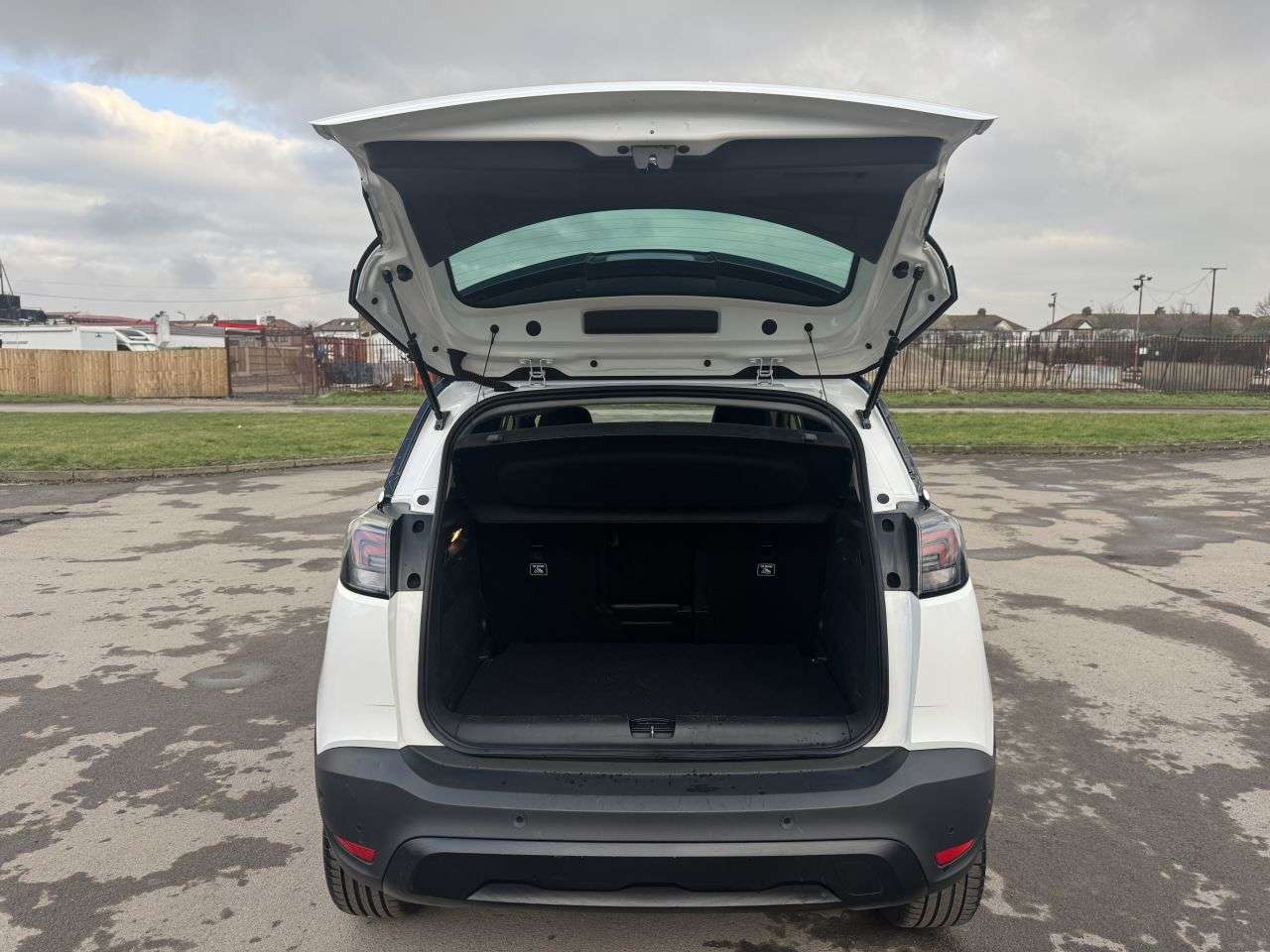 2024 VAUXHALL CROSSLAND 2024 VAUXHALL CROSSLAND