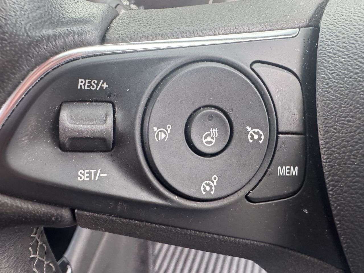 2024 VAUXHALL CROSSLAND 2024 VAUXHALL CROSSLAND