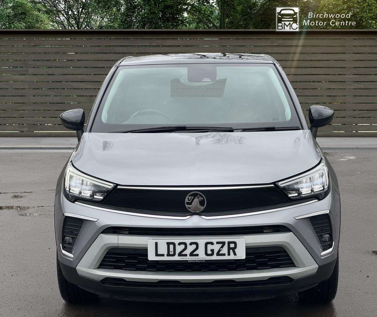 A 2022 VAUXHALL CROSSLAND 1.2 Turbo Elite Edition SUV 5dr Petrol Auto Euro 6 (s/s) (130 ps) FULL SERV A 2022 VAUXHALL CROSSLAND 1.2 Turbo Elite Edition SUV 5dr Petrol Auto Euro 6 (s/s) (130 ps) FULL SERV