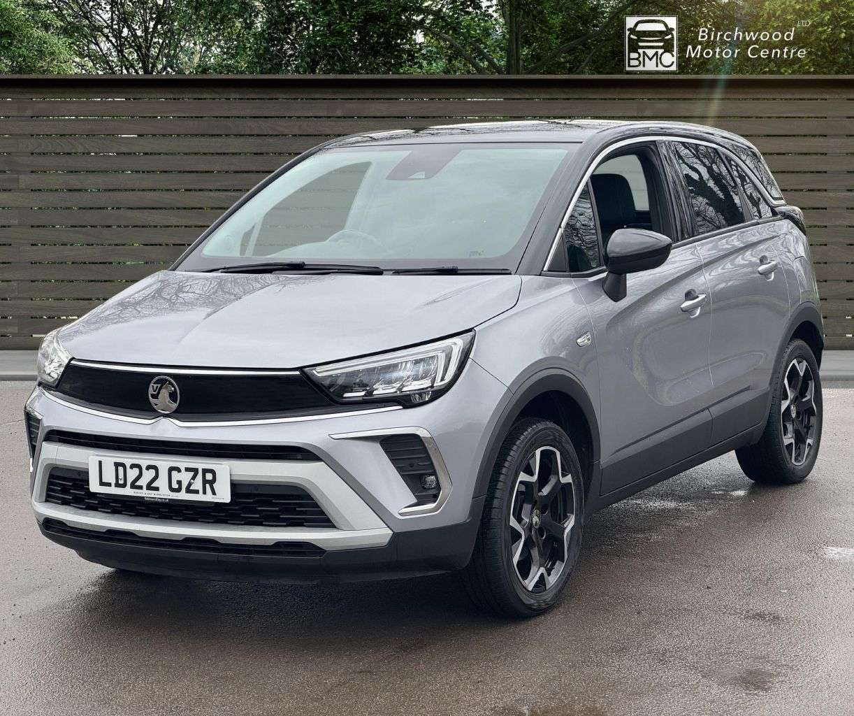 A 2022 VAUXHALL CROSSLAND 1.2 Turbo Elite Edition SUV 5dr Petrol Auto Euro 6 (s/s) (130 ps) FULL SERV A 2022 VAUXHALL CROSSLAND 1.2 Turbo Elite Edition SUV 5dr Petrol Auto Euro 6 (s/s) (130 ps) FULL SERV