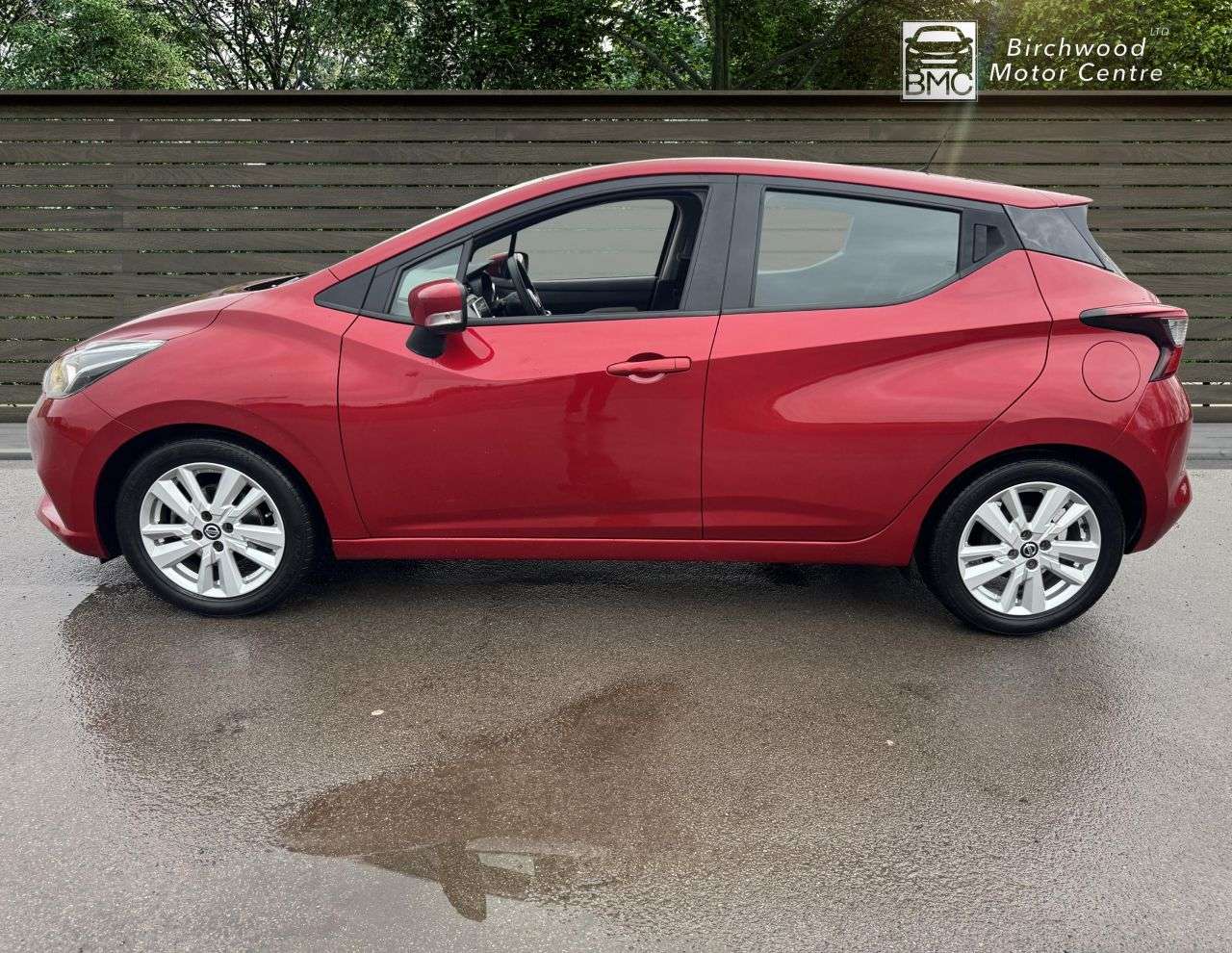A 2019 NISSAN MICRA 1.0 IG-T Acenta Hatchback 5dr Petrol XTRON Euro 6 (s/s) (100 ps) FULL SERVI A 2019 NISSAN MICRA 1.0 IG-T Acenta Hatchback 5dr Petrol XTRON Euro 6 (s/s) (100 ps) FULL SERVI
