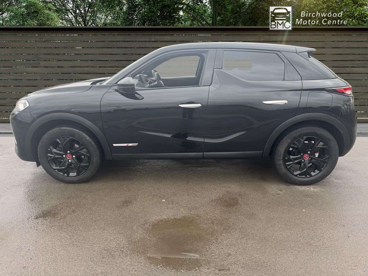 A 2019 DS AUTOMOBILES DS 3 CROSSBACK 1.2 PureTech Performance Line Crossback 5dr Petrol Manual Euro 6 (s/s) (100 A 2019 DS AUTOMOBILES DS 3 CROSSBACK 1.2 PureTech Performance Line Crossback 5dr Petrol Manual Euro 6 (s/s) (100