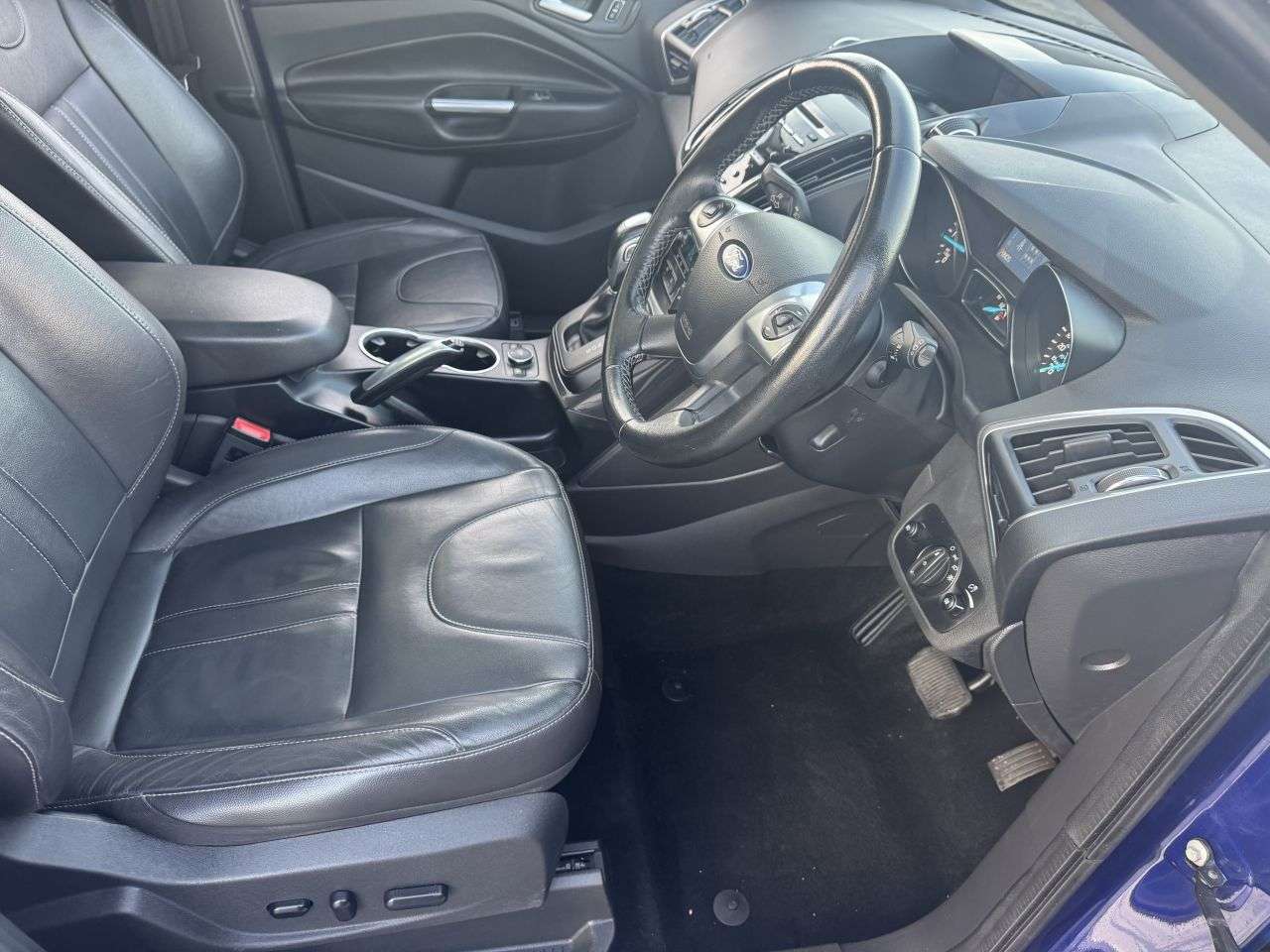 2015 FORD KUGA 2015 FORD KUGA