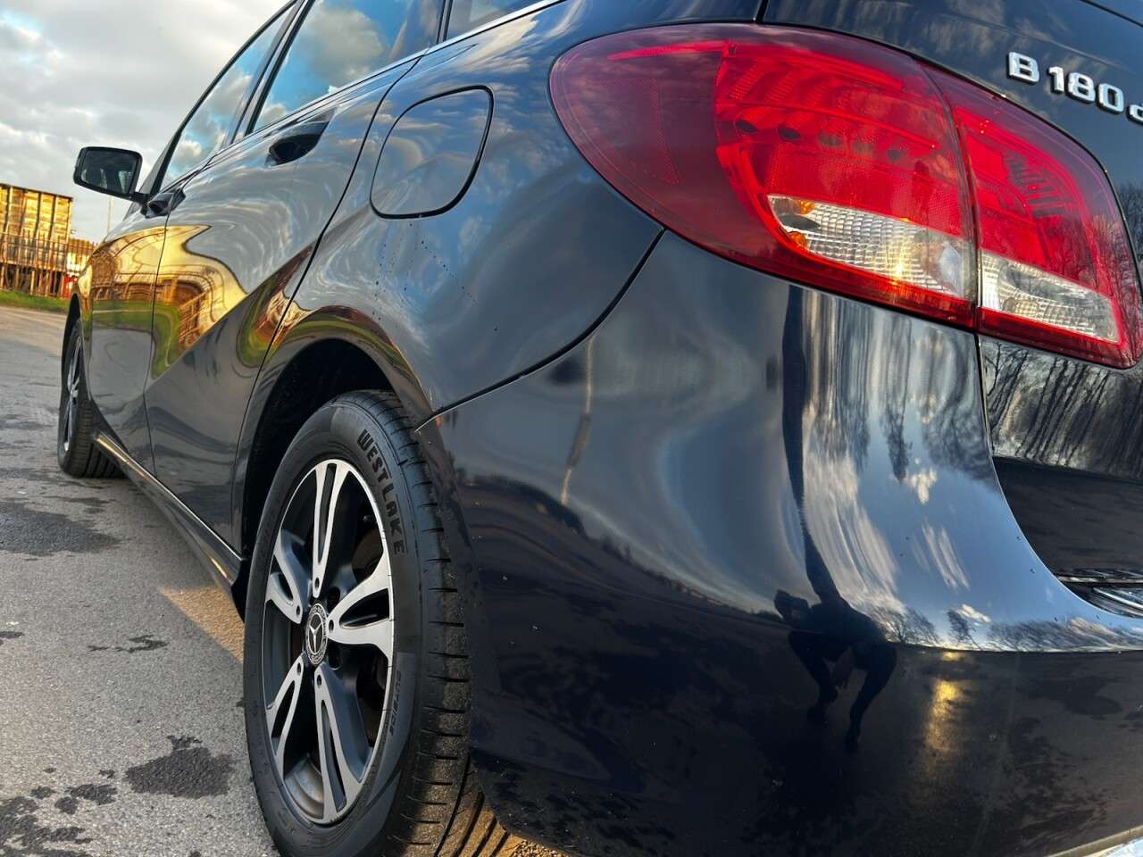 2017 MERCEDES-BENZ B-CLASS 2017 MERCEDES-BENZ B-CLASS