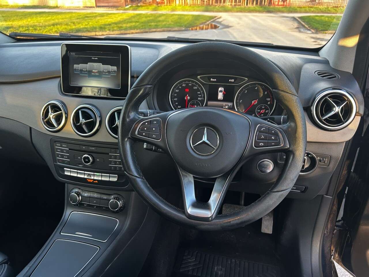 2017 MERCEDES-BENZ B-CLASS 2017 MERCEDES-BENZ B-CLASS