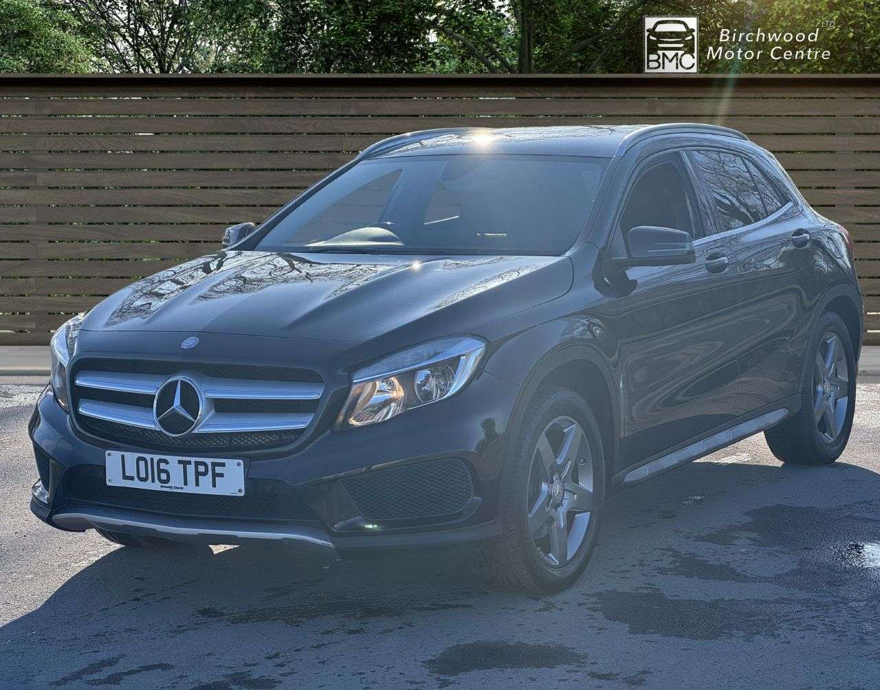 A 2016 MERCEDES-BENZ GLA 2.1 GLA220d AMG Line SUV 5dr Diesel 7G-DCT 4MATIC Euro 6 (s/s) (177 ps) SER A 2016 MERCEDES-BENZ GLA 2.1 GLA220d AMG Line SUV 5dr Diesel 7G-DCT 4MATIC Euro 6 (s/s) (177 ps) SER