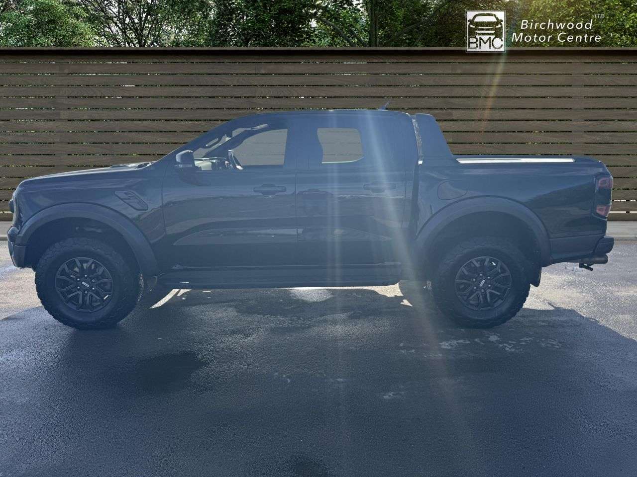A 2023 FORD RANGER 3.0T V6 EcoBoost Raptor Pickup Double Cab 4dr Petrol Auto 4WD Euro 6 (s/s) A 2023 FORD RANGER 3.0T V6 EcoBoost Raptor Pickup Double Cab 4dr Petrol Auto 4WD Euro 6 (s/s)
