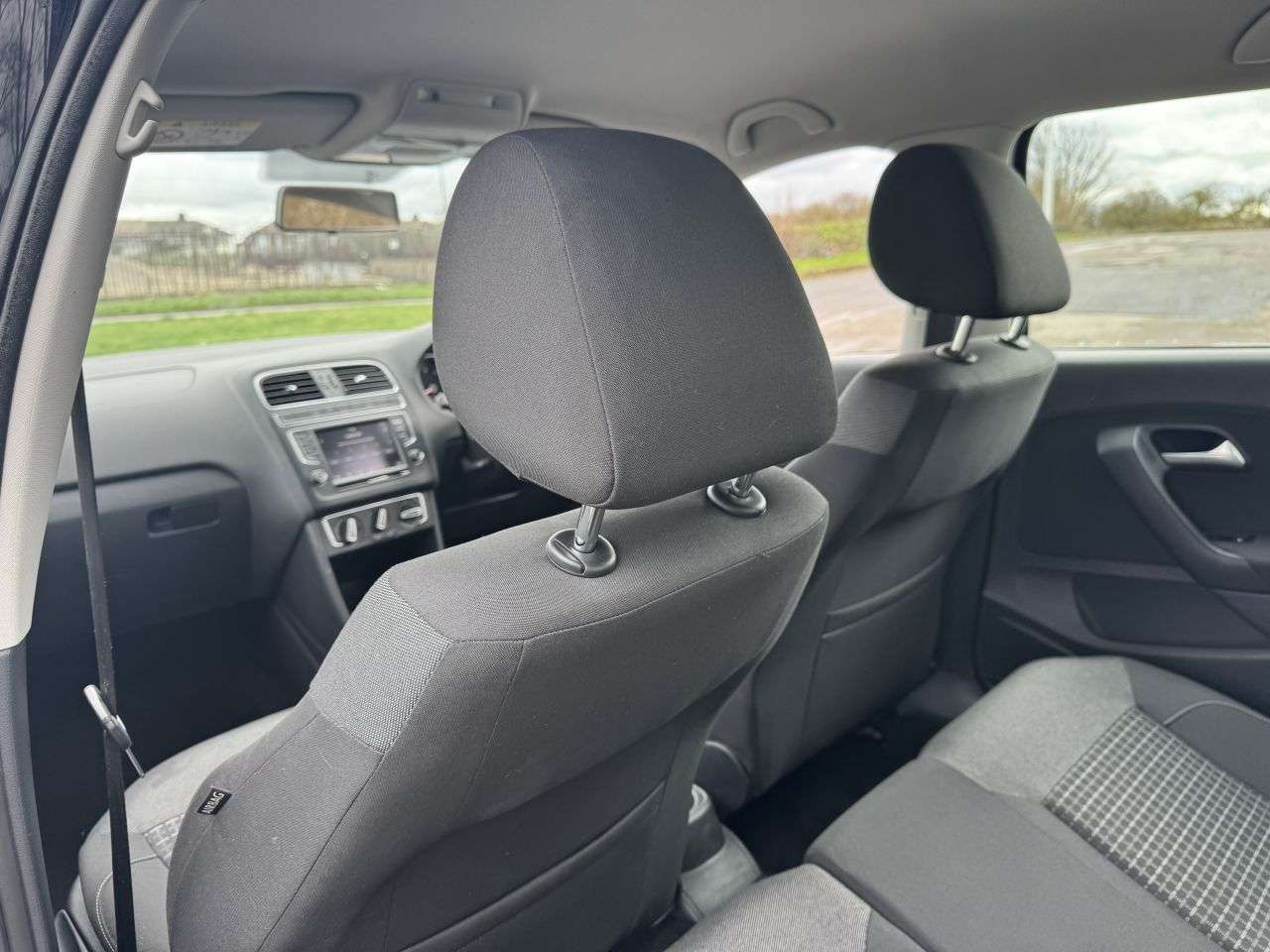 2015 VOLKSWAGEN POLO 2015 VOLKSWAGEN POLO