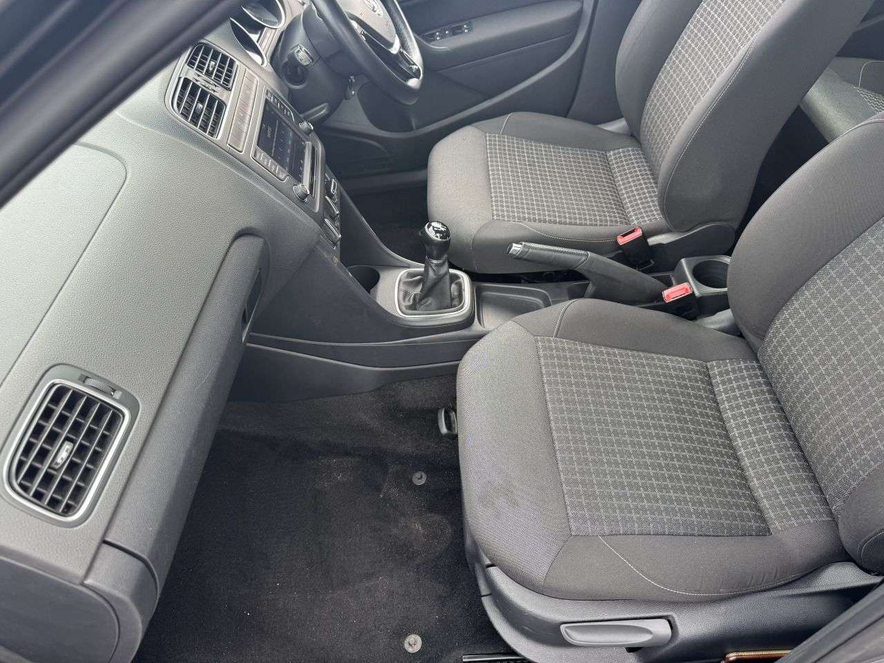 2015 VOLKSWAGEN POLO 2015 VOLKSWAGEN POLO