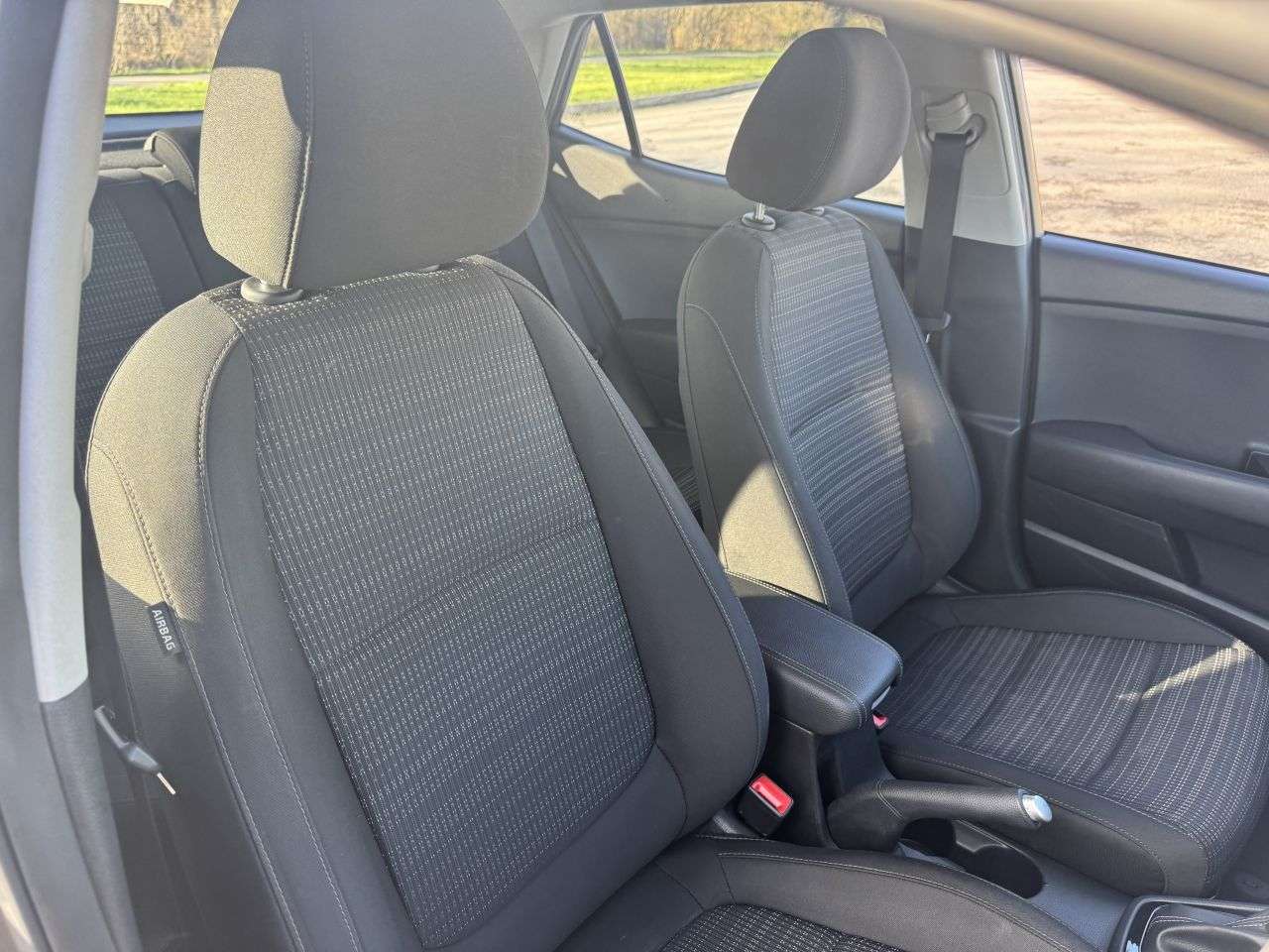 2024 KIA STONIC 2024 KIA STONIC