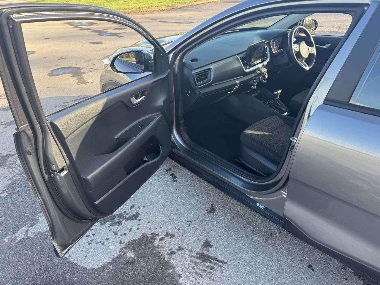 2024 KIA STONIC 2024 KIA STONIC