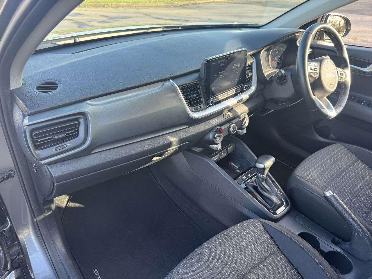 2024 KIA STONIC 2024 KIA STONIC