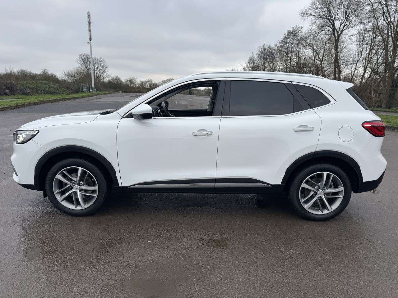 2023 MG MG HS 2023 MG MG HS