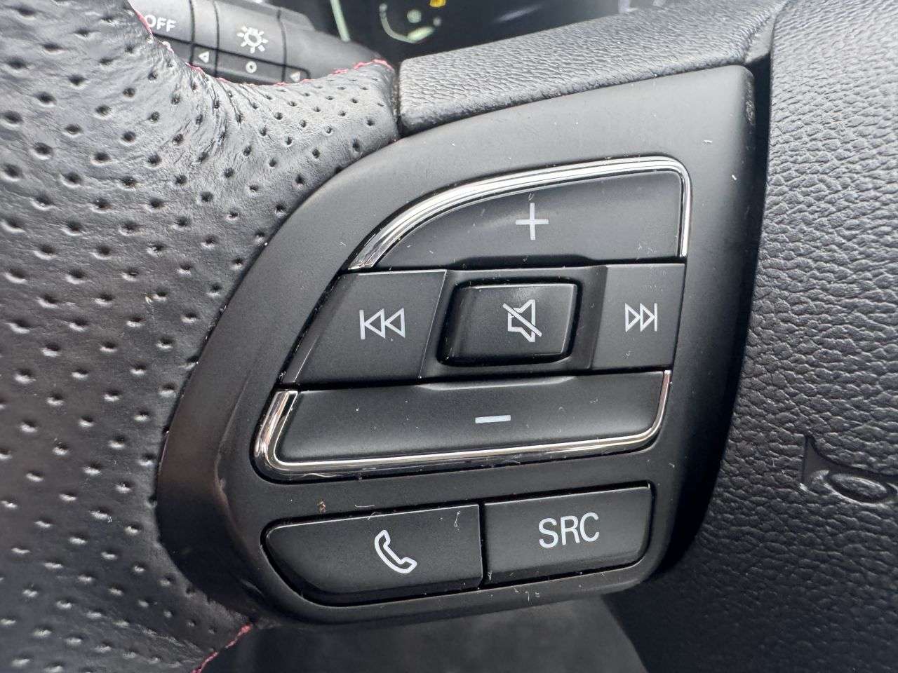 2023 MG MG HS 2023 MG MG HS