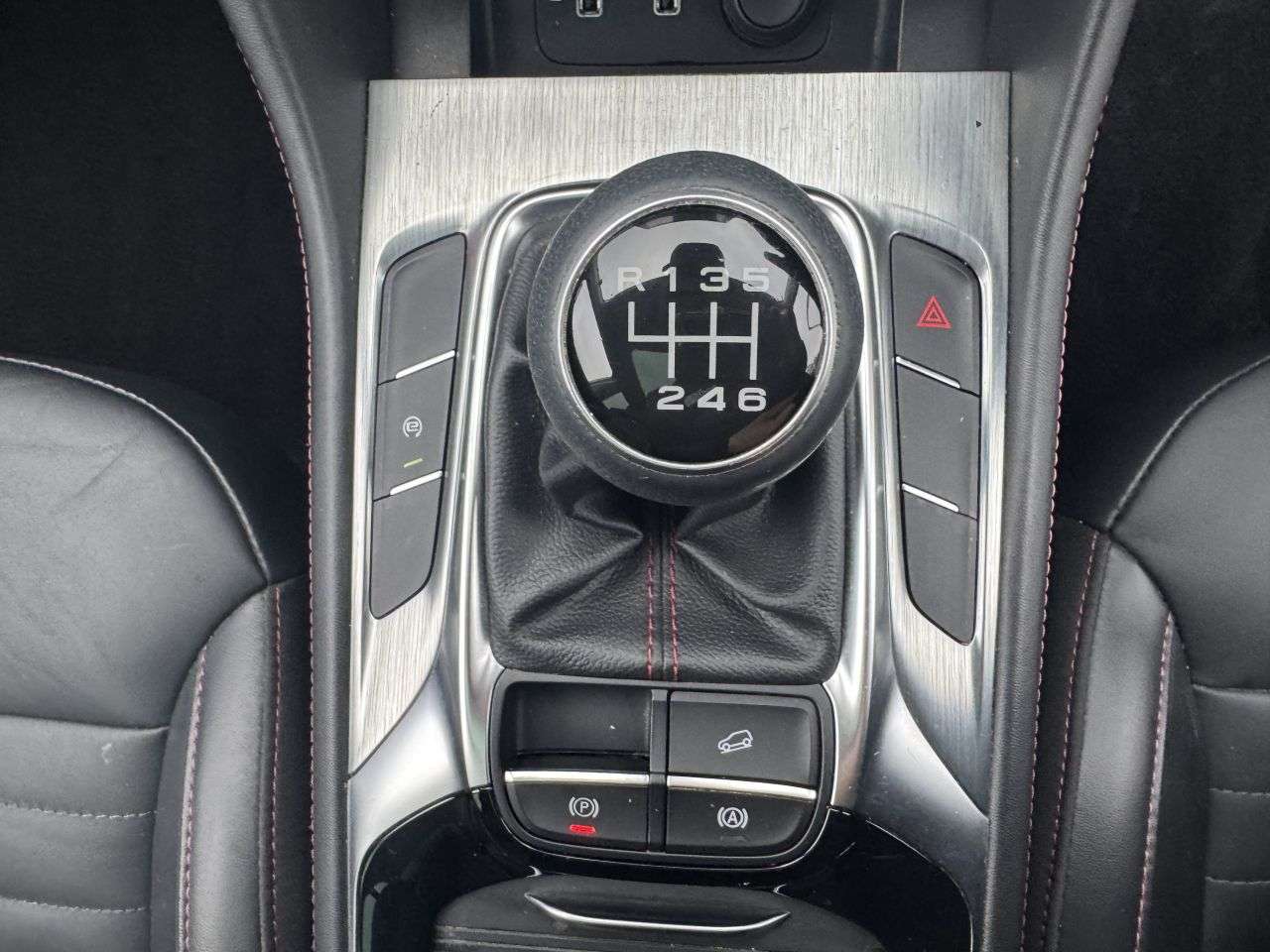 2023 MG MG HS 2023 MG MG HS