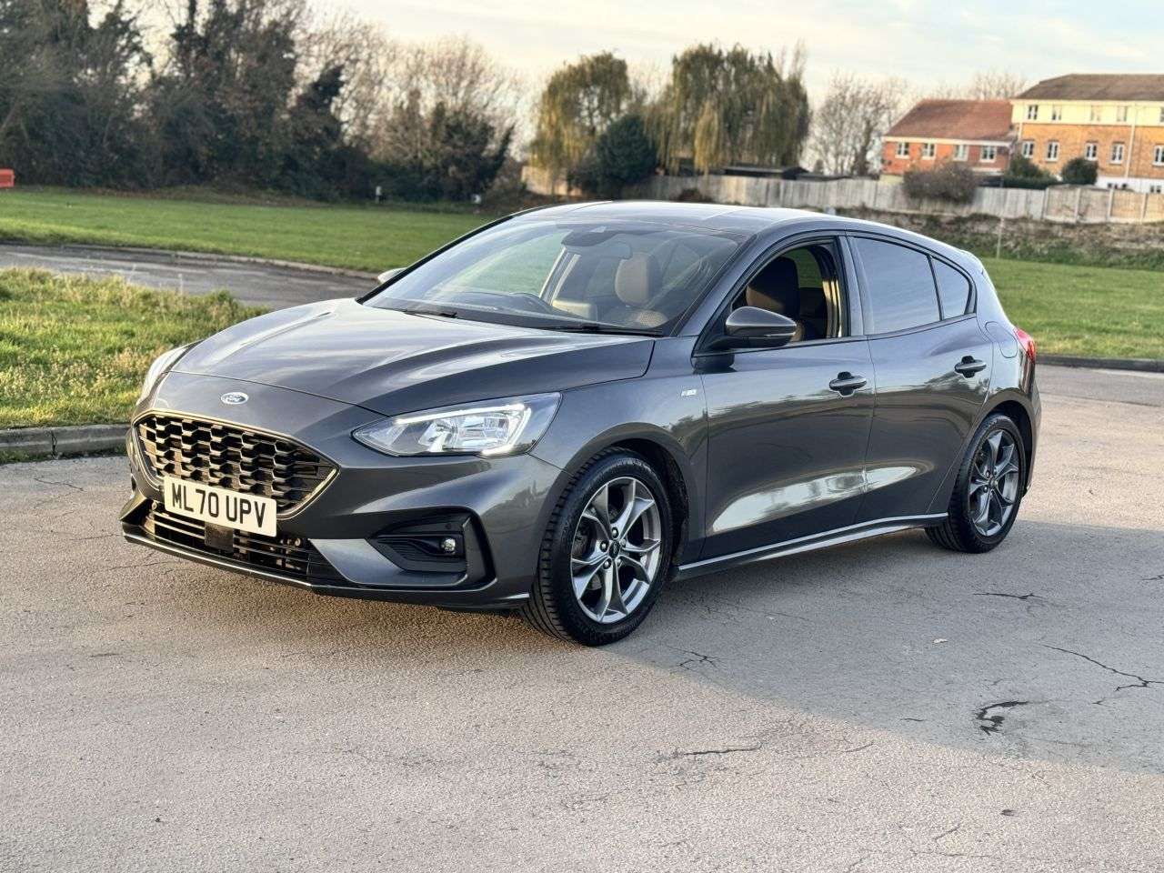 A 2020 FORD FOCUS 1.0T EcoBoost MHEV ST-Line Edition Hatchback 5dr Petrol Manual Euro 6 (s/s) A 2020 FORD FOCUS 1.0T EcoBoost MHEV ST-Line Edition Hatchback 5dr Petrol Manual Euro 6 (s/s)