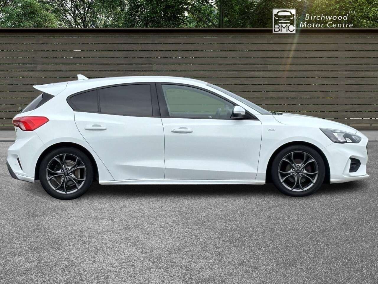 A 2019 FORD FOCUS 1.5 EcoBlue ST-Line Hatchback 5dr Diesel Manual Euro 6 (s/s) (120 ps) SERVI A 2019 FORD FOCUS 1.5 EcoBlue ST-Line Hatchback 5dr Diesel Manual Euro 6 (s/s) (120 ps) SERVI