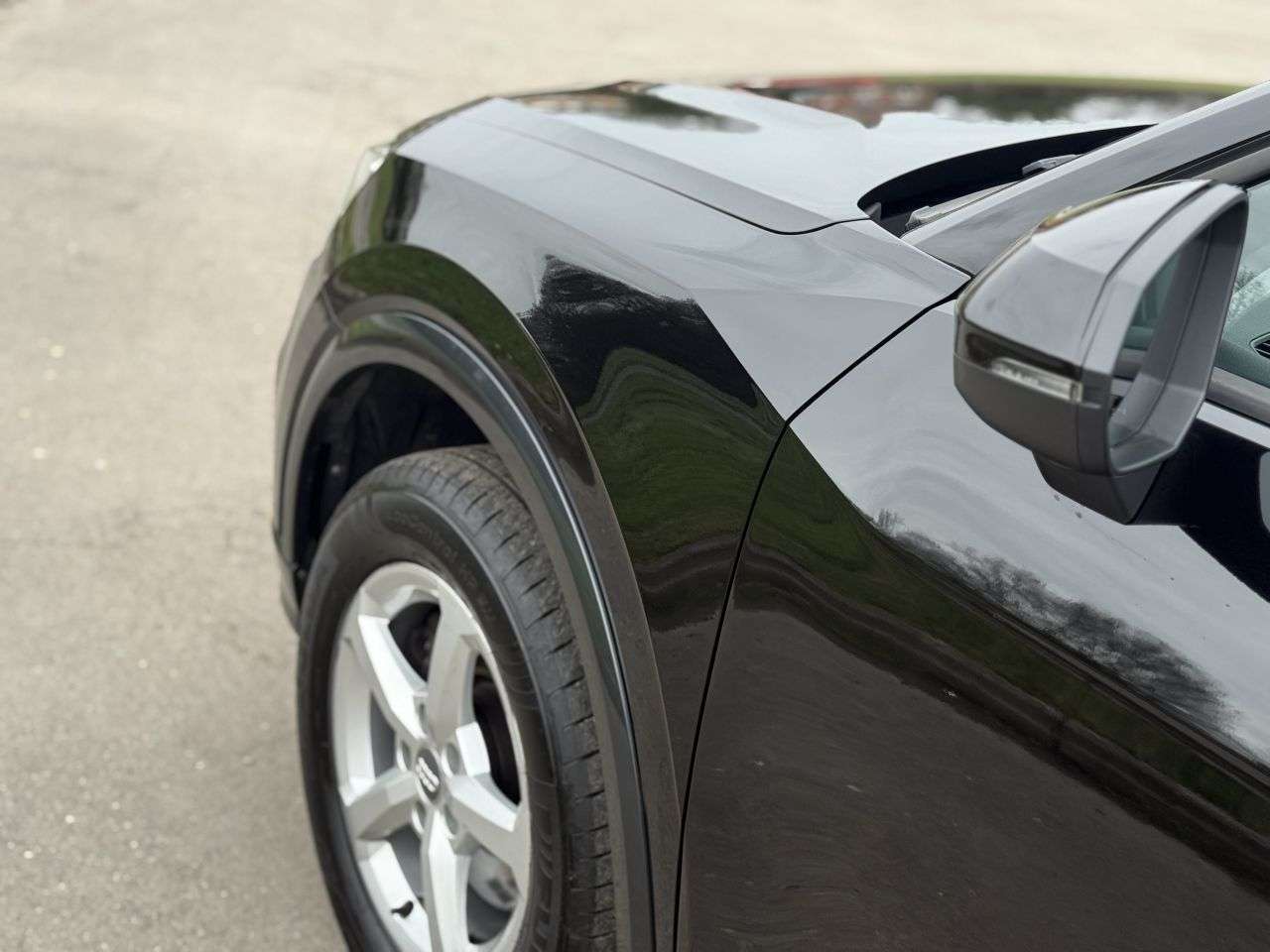 2017 AUDI Q2 2017 AUDI Q2