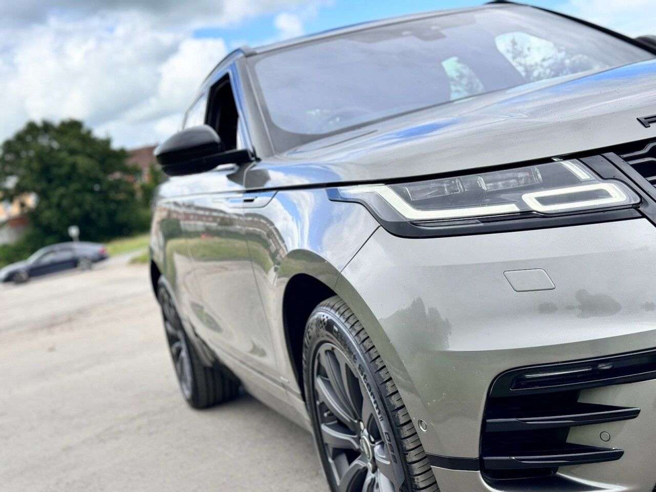 2017 LAND ROVER RANGE ROVER VELAR 2017 LAND ROVER RANGE ROVER VELAR