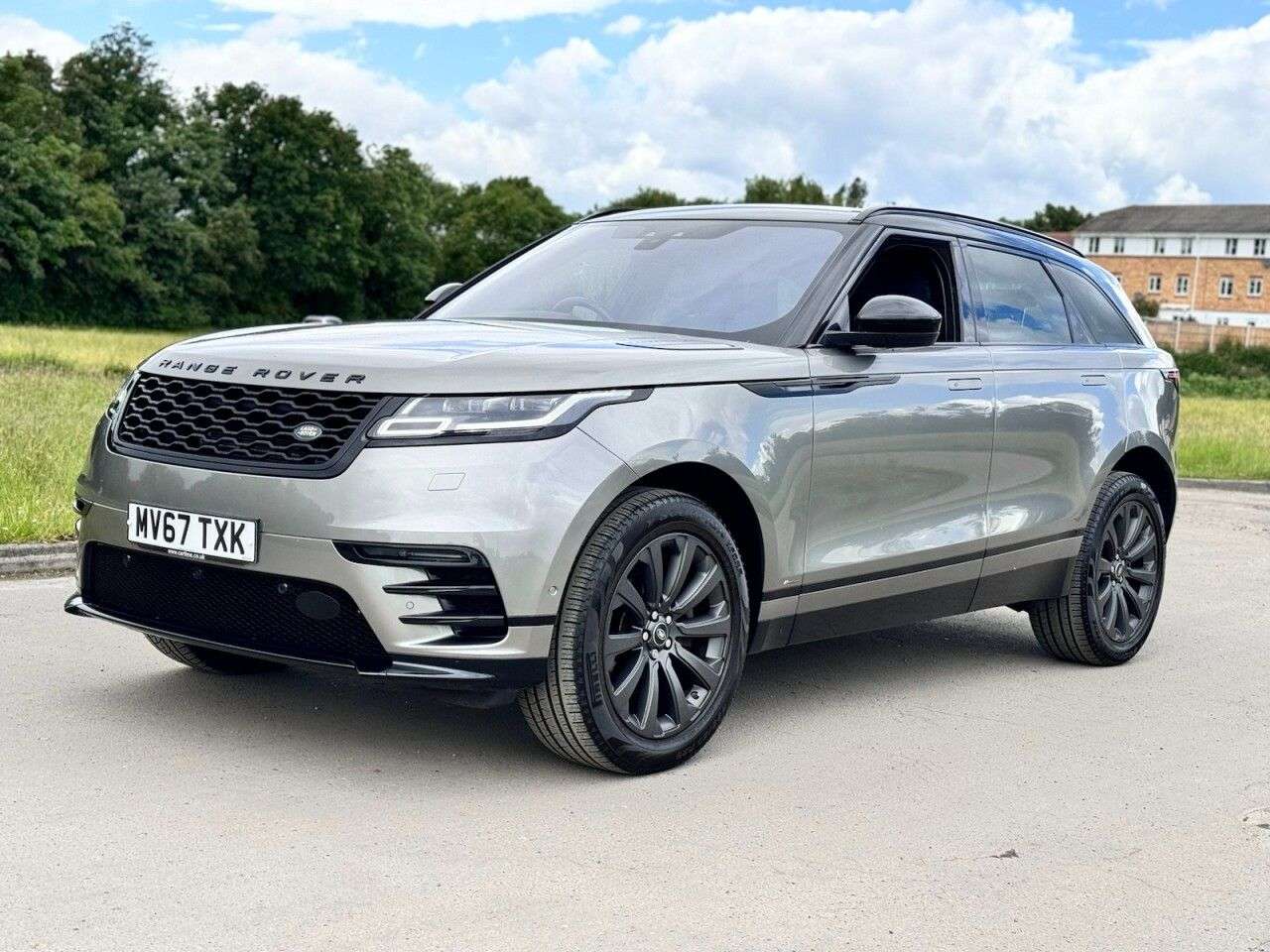 2017 LAND ROVER RANGE ROVER VELAR 2017 LAND ROVER RANGE ROVER VELAR