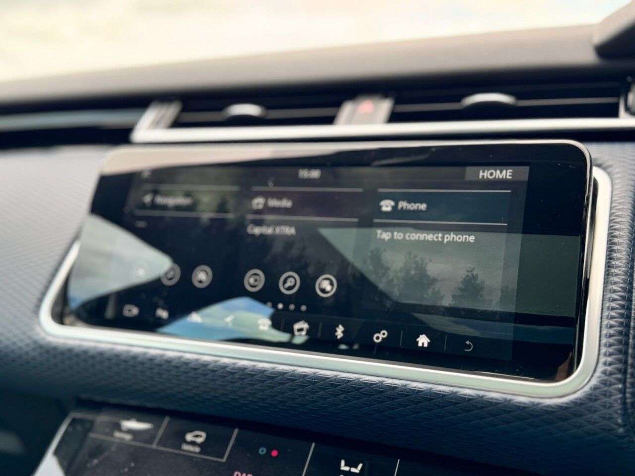 2017 LAND ROVER RANGE ROVER VELAR 2017 LAND ROVER RANGE ROVER VELAR