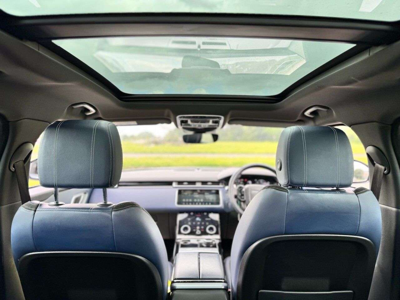 2017 LAND ROVER RANGE ROVER VELAR 2017 LAND ROVER RANGE ROVER VELAR