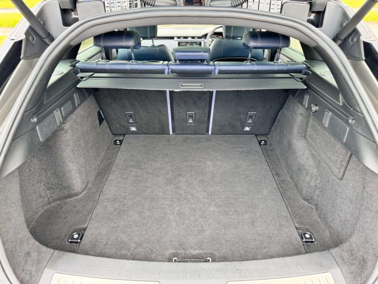 2017 LAND ROVER RANGE ROVER VELAR 2017 LAND ROVER RANGE ROVER VELAR