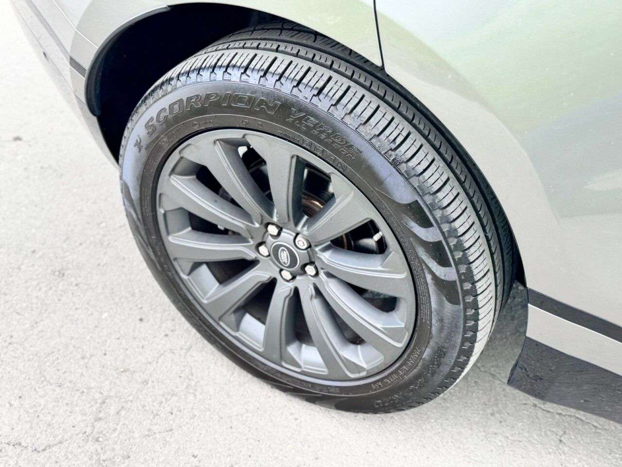 2017 LAND ROVER RANGE ROVER VELAR 2017 LAND ROVER RANGE ROVER VELAR