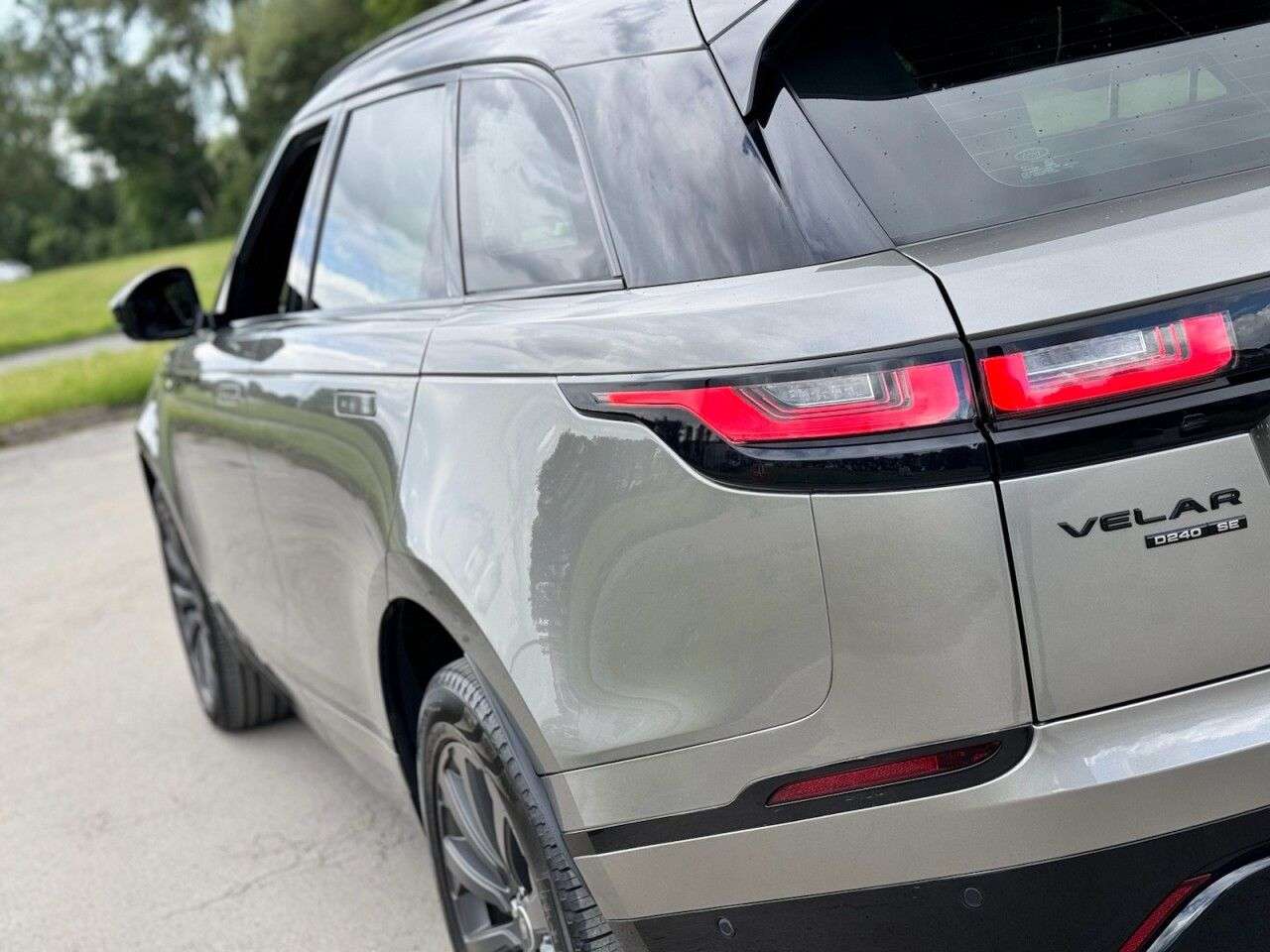 2017 LAND ROVER RANGE ROVER VELAR 2017 LAND ROVER RANGE ROVER VELAR