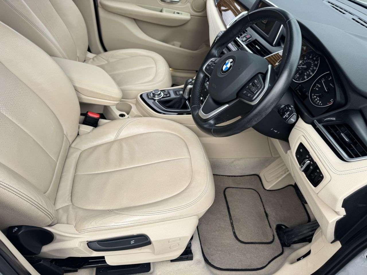 2015 BMW 2 SERIES ACTIVE TOURER 2015 BMW 2 SERIES ACTIVE TOURER