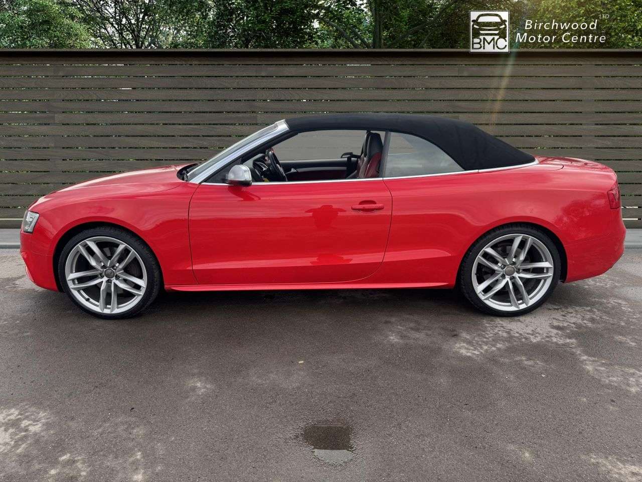 A 2015 AUDI S5 3.0 TFSI V6 Cabriolet 2dr Petrol S Tronic quattro Euro 5 (333 ps) A 2015 AUDI S5 3.0 TFSI V6 Cabriolet 2dr Petrol S Tronic quattro Euro 5 (333 ps)