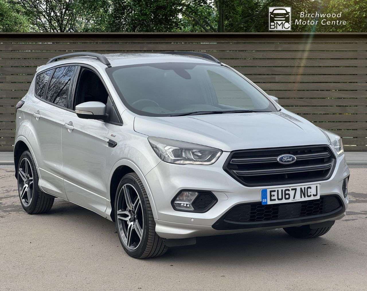A 2017 FORD KUGA 2.0 TDCi EcoBlue ST-Line SUV 5dr Diesel Manual Euro 6 (s/s) (150 ps) A 2017 FORD KUGA 2.0 TDCi EcoBlue ST-Line SUV 5dr Diesel Manual Euro 6 (s/s) (150 ps)