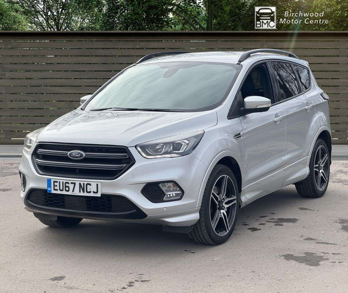 A 2017 FORD KUGA 2.0 TDCi EcoBlue ST-Line SUV 5dr Diesel Manual Euro 6 (s/s) (150 ps) A 2017 FORD KUGA 2.0 TDCi EcoBlue ST-Line SUV 5dr Diesel Manual Euro 6 (s/s) (150 ps)
