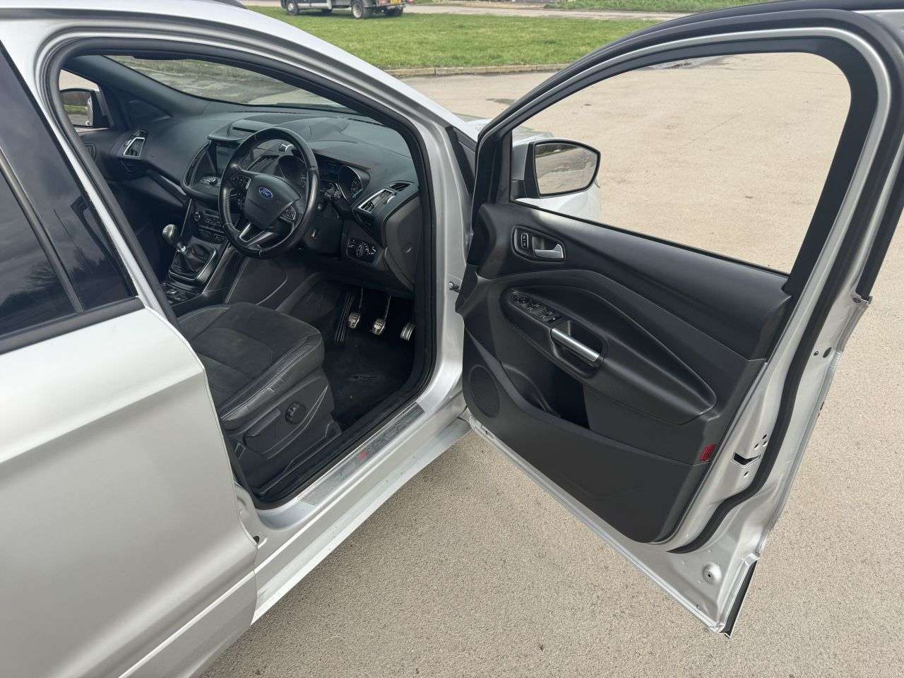 2017 FORD KUGA 2017 FORD KUGA