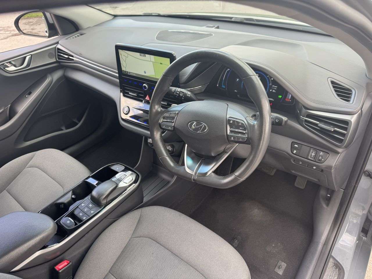0 HYUNDAI IONIQ 0 HYUNDAI IONIQ