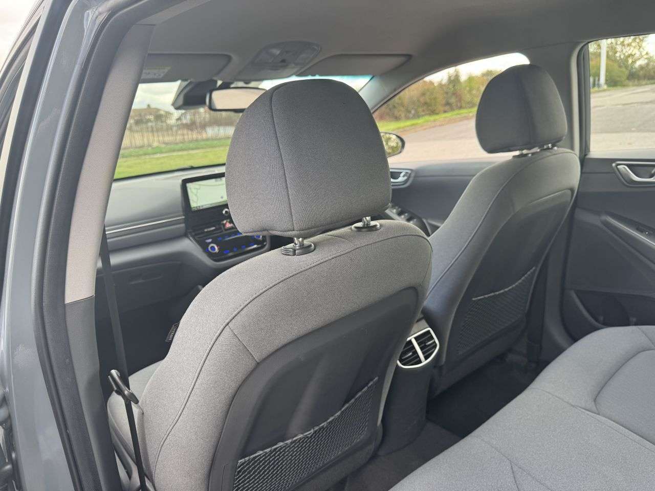 0 HYUNDAI IONIQ 0 HYUNDAI IONIQ