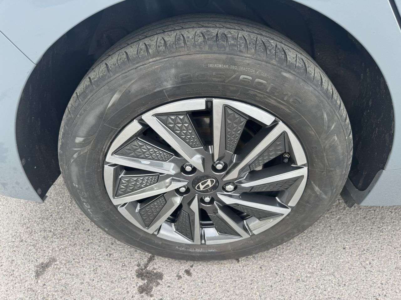 0 HYUNDAI IONIQ 0 HYUNDAI IONIQ