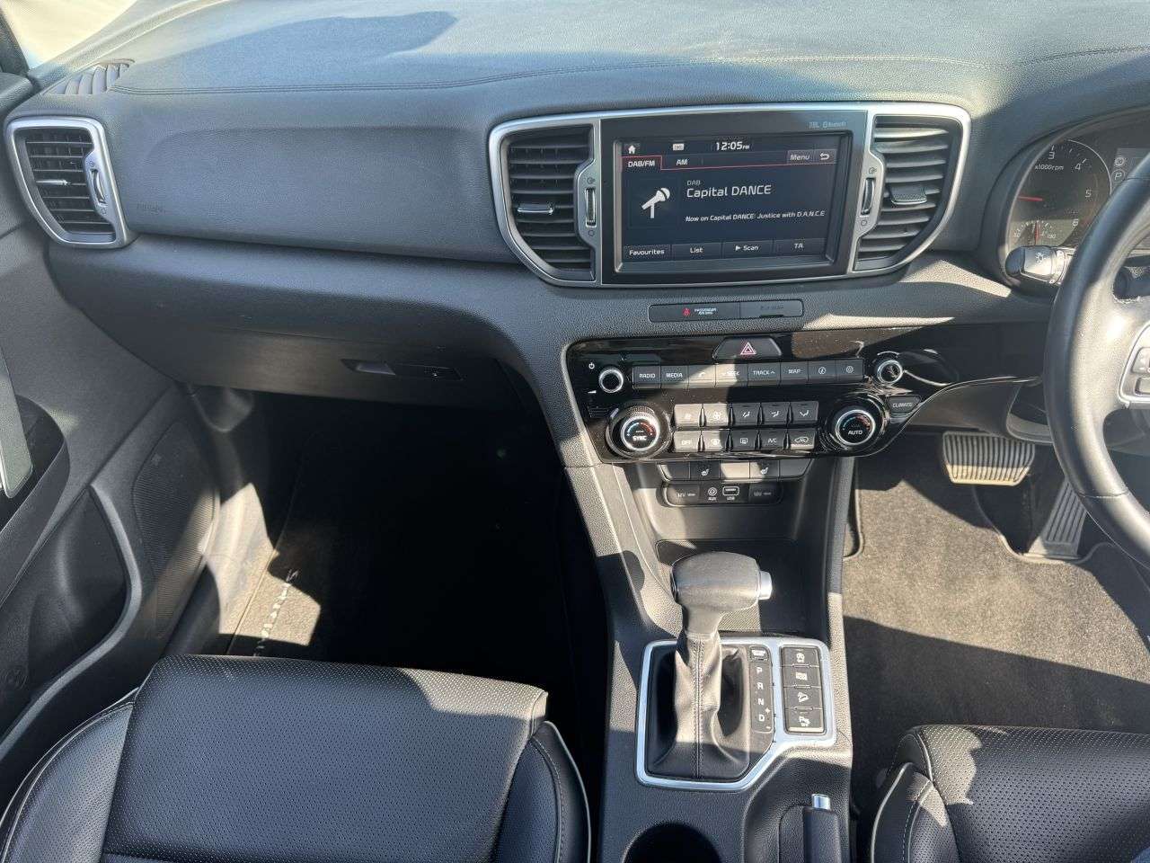 2018 KIA SPORTAGE 2018 KIA SPORTAGE