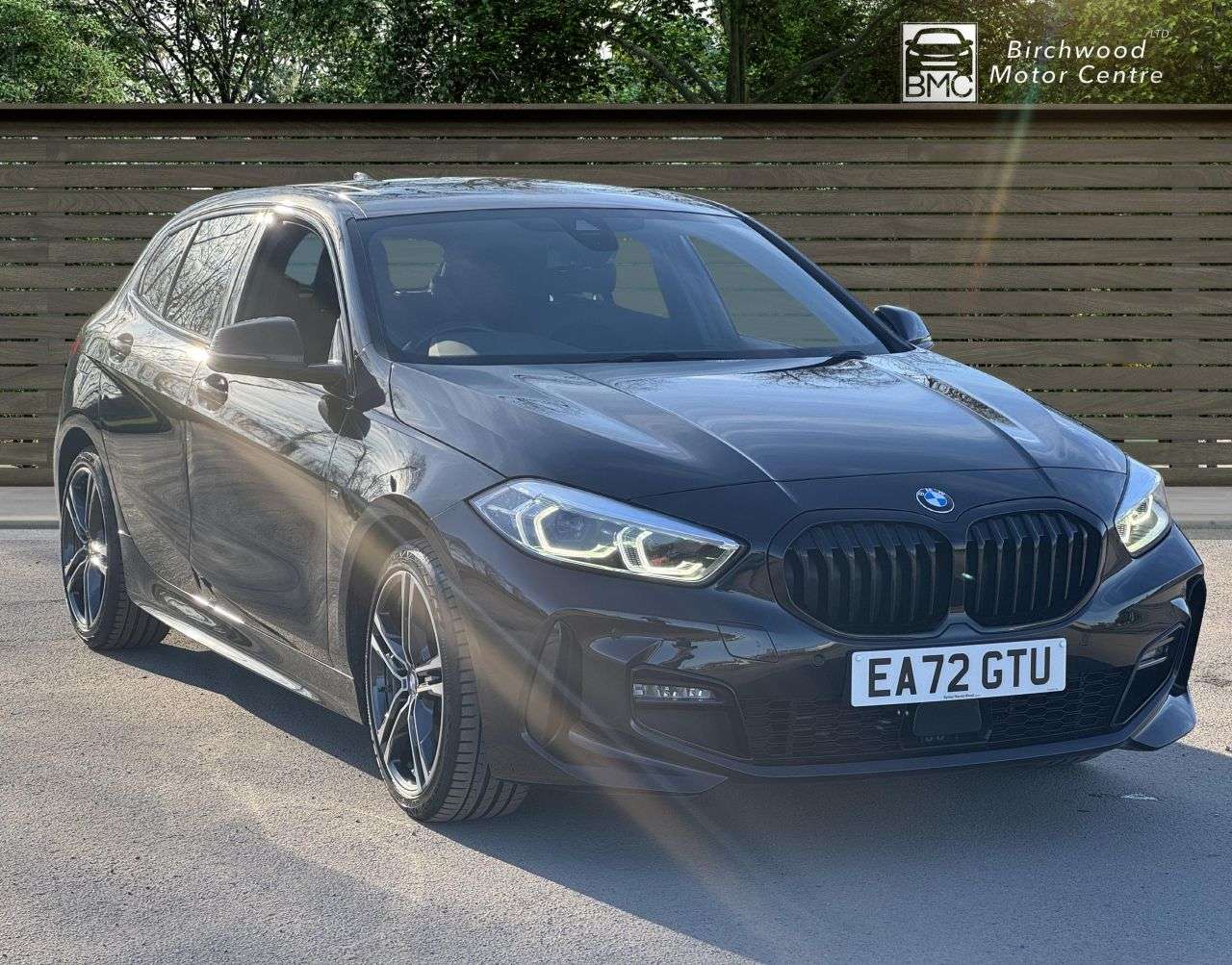 A 2022 BMW 1 SERIES 1.5 118i M Sport (LCP) Hatchback 5dr Petrol DCT Euro 6 (s/s) (136 ps) LEATH A 2022 BMW 1 SERIES 1.5 118i M Sport (LCP) Hatchback 5dr Petrol DCT Euro 6 (s/s) (136 ps) LEATH