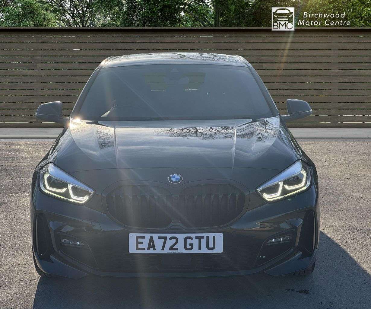 A 2022 BMW 1 SERIES 1.5 118i M Sport (LCP) Hatchback 5dr Petrol DCT Euro 6 (s/s) (136 ps) LEATH A 2022 BMW 1 SERIES 1.5 118i M Sport (LCP) Hatchback 5dr Petrol DCT Euro 6 (s/s) (136 ps) LEATH