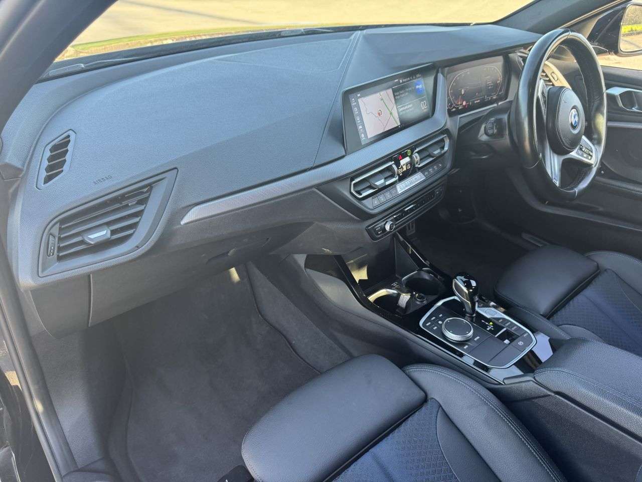 2022 BMW 1 SERIES 2022 BMW 1 SERIES