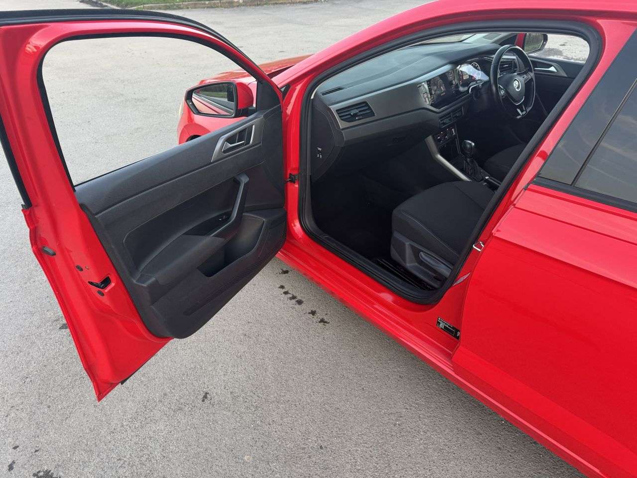 2021 VOLKSWAGEN POLO 2021 VOLKSWAGEN POLO