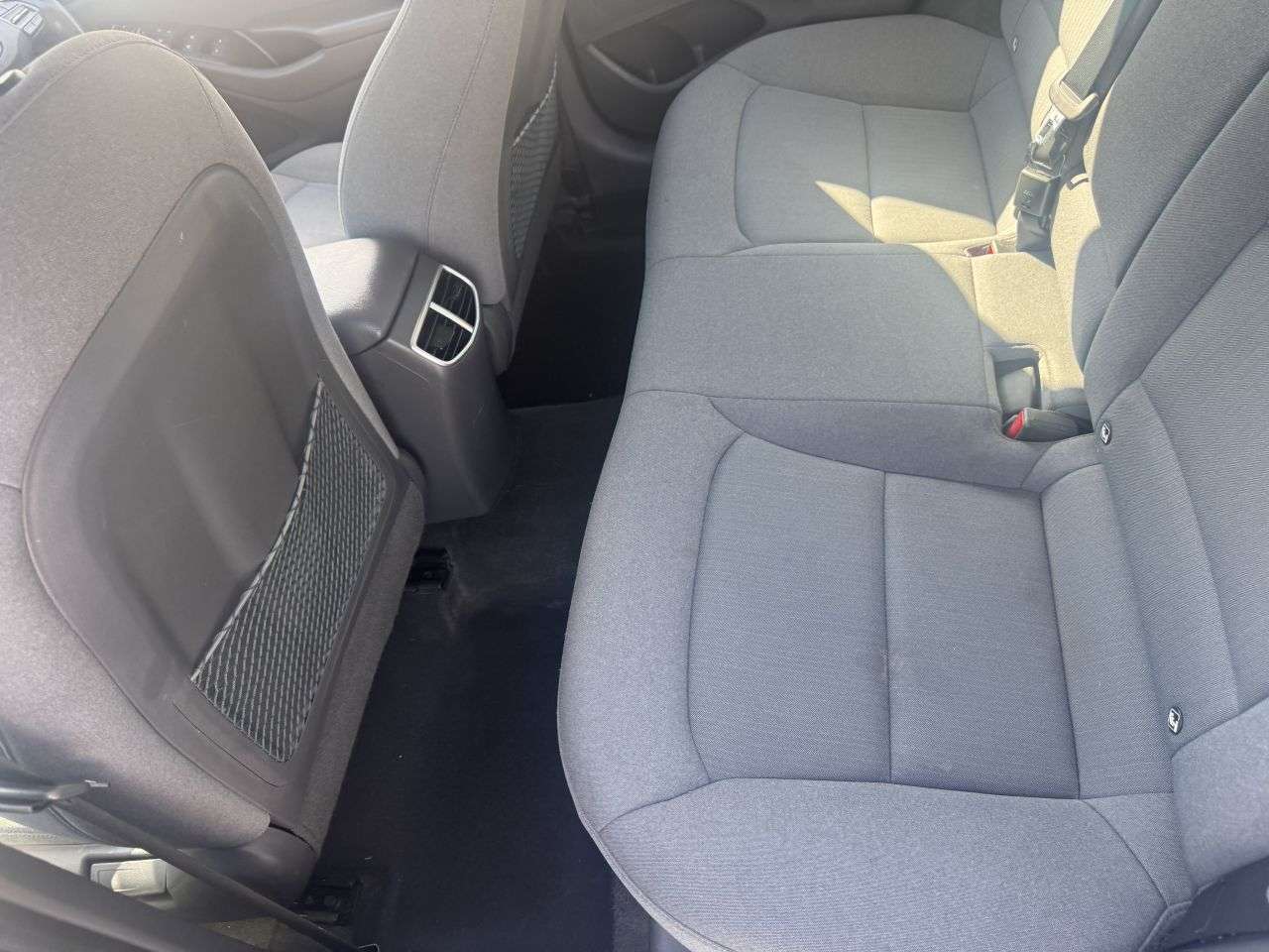 2021 HYUNDAI IONIQ 2021 HYUNDAI IONIQ